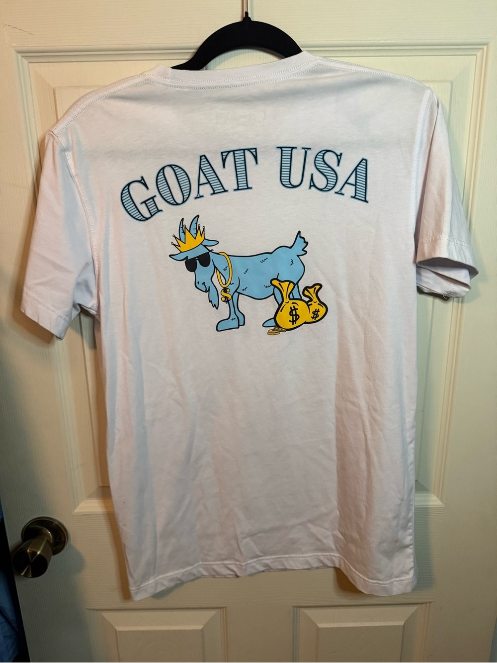 GOAT USA White T-Shirt Blue Goat Men’s Size Small